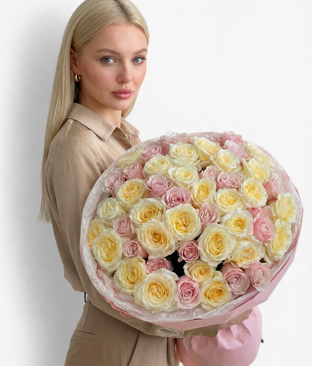 Букет из роз Pink Mondial и Candlelight