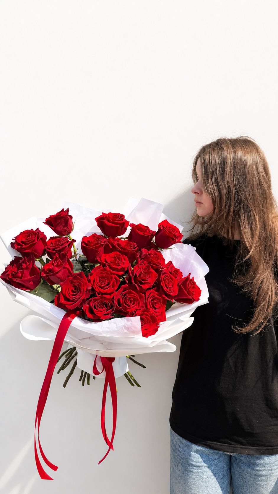 Букет из 25 красных роз