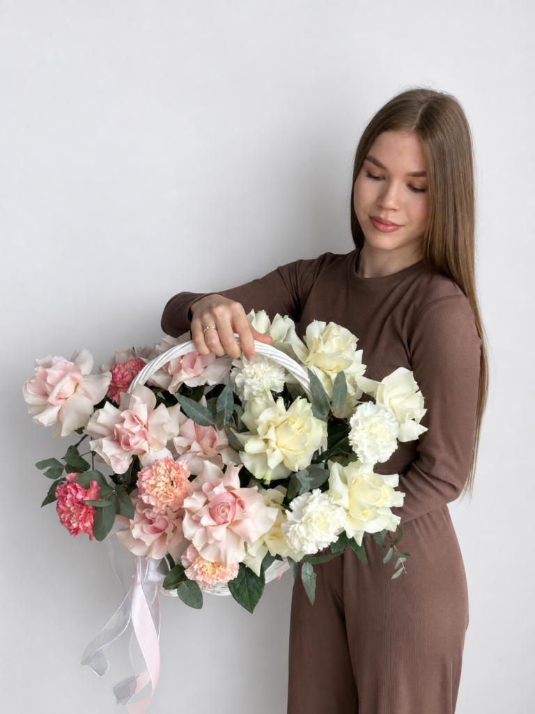 Нежная корзина в двух оттенках